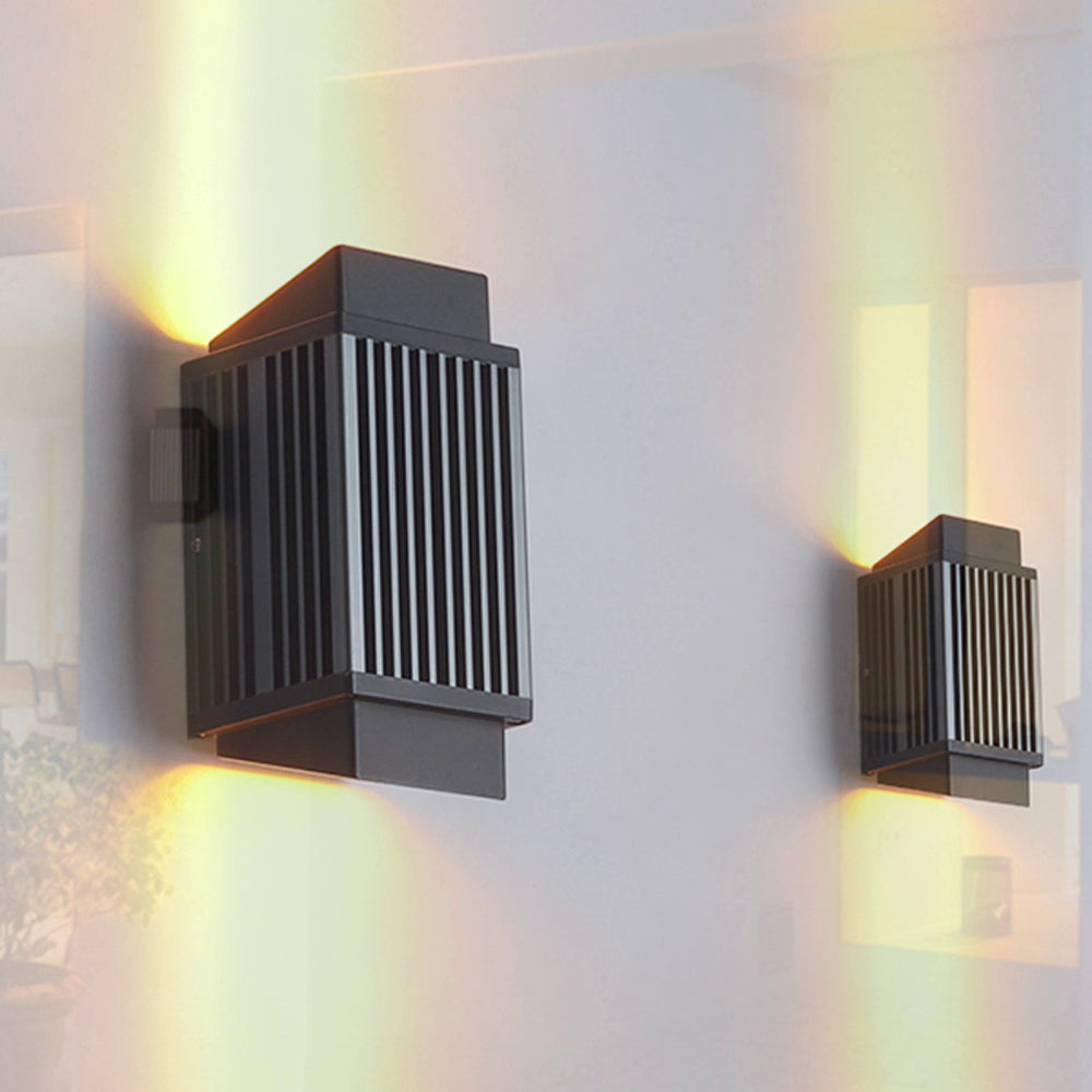 Ray Modern Round/Rectangular Metal/Acrylic Outdoor Wall Lamp, Black - Neutral Decor