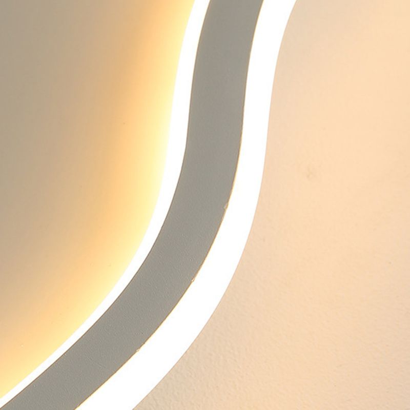 Arisha Modern Metal/Acrylic Flush Mount Ceiling Lights, White/Black - Neutral Decor