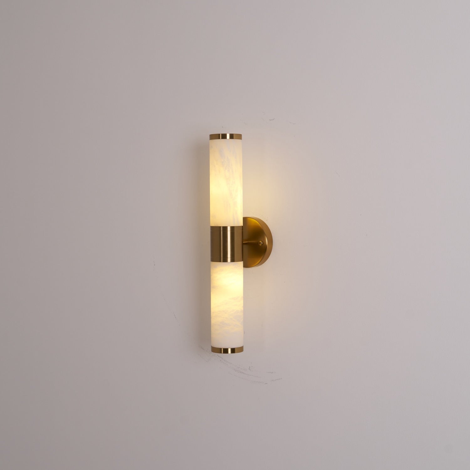 Tira Minimalist Alabaster Wall Lamp-Neutral Decor