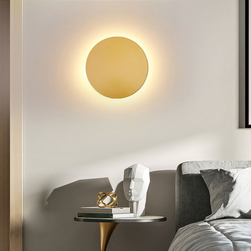 Arisha Minimalist Round Wall Mounted Lamp, Metal, Bedside/Living Room - Neutral Decor