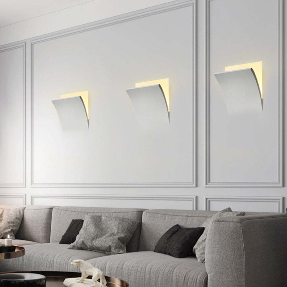 Aria Modern Recessed Metal/Plaster LED Wall Lamp, White - Neutral Decor