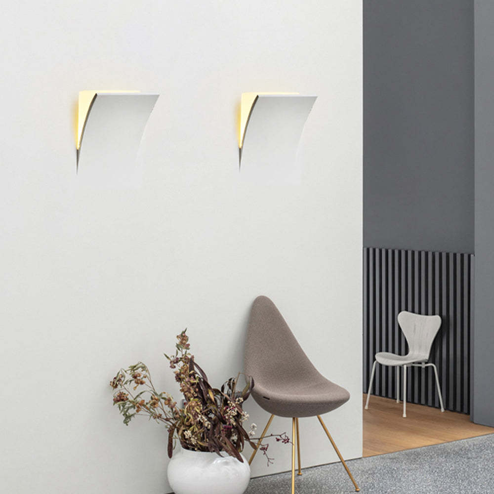 Aria Modern Recessed Metal/Plaster LED Wall Lamp, White - Neutral Decor