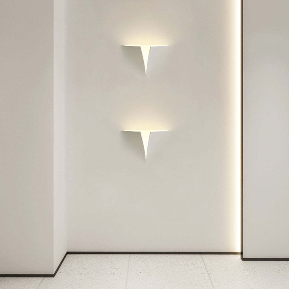 Aria Modern Recessed Metal/Plaster LED Wall Lamp, White - Neutral Decor