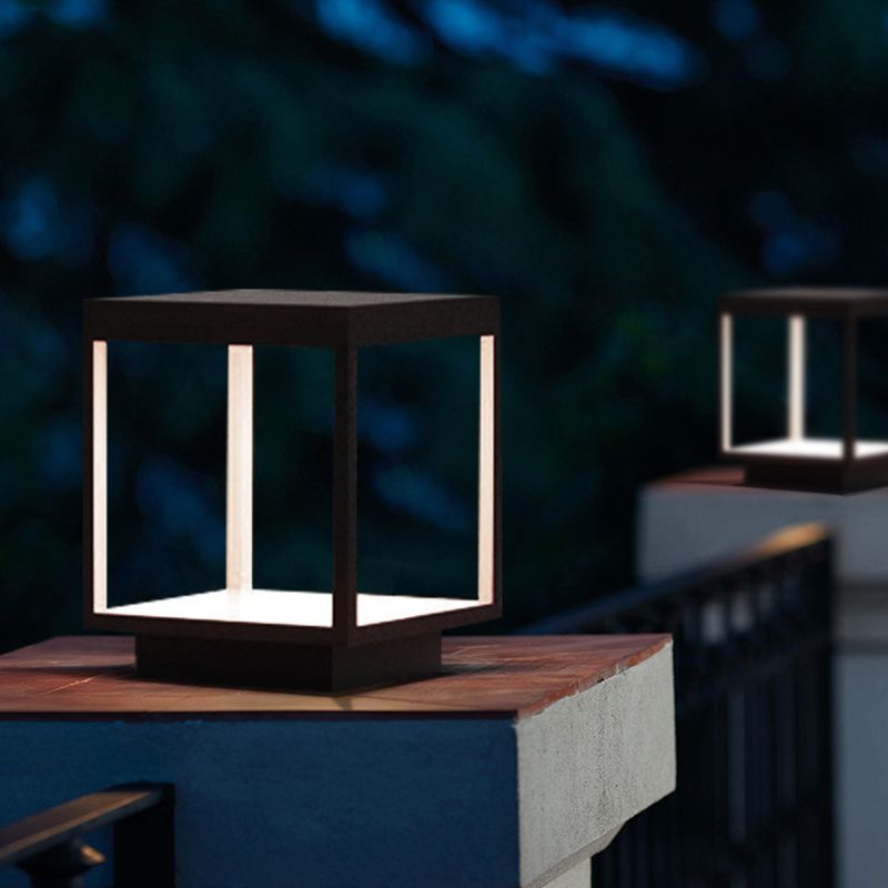 Ray Modern Rectangular Metal LED Outdoor Light Post - Neutral Decor