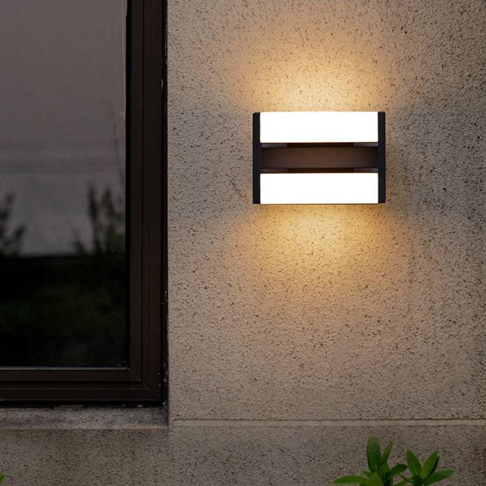 Ray Mondern Rectangular Rotatable Metal Outdoor Wall Lamp, Black - Neutral Decor