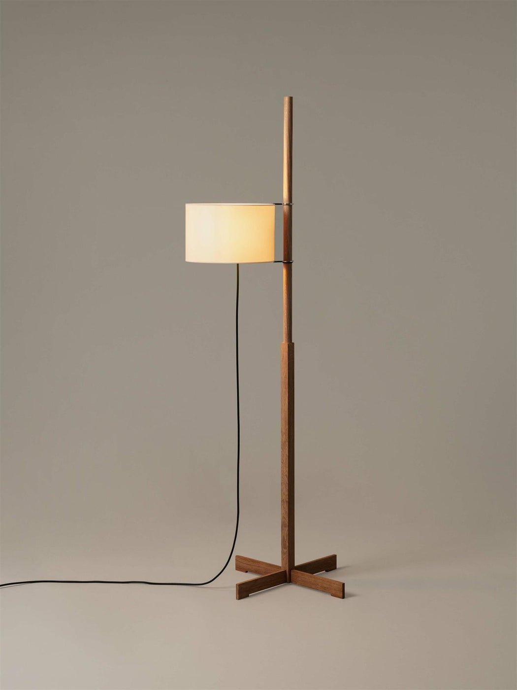 Jex Wood Fabric Floor Lamp-Neutral Decor