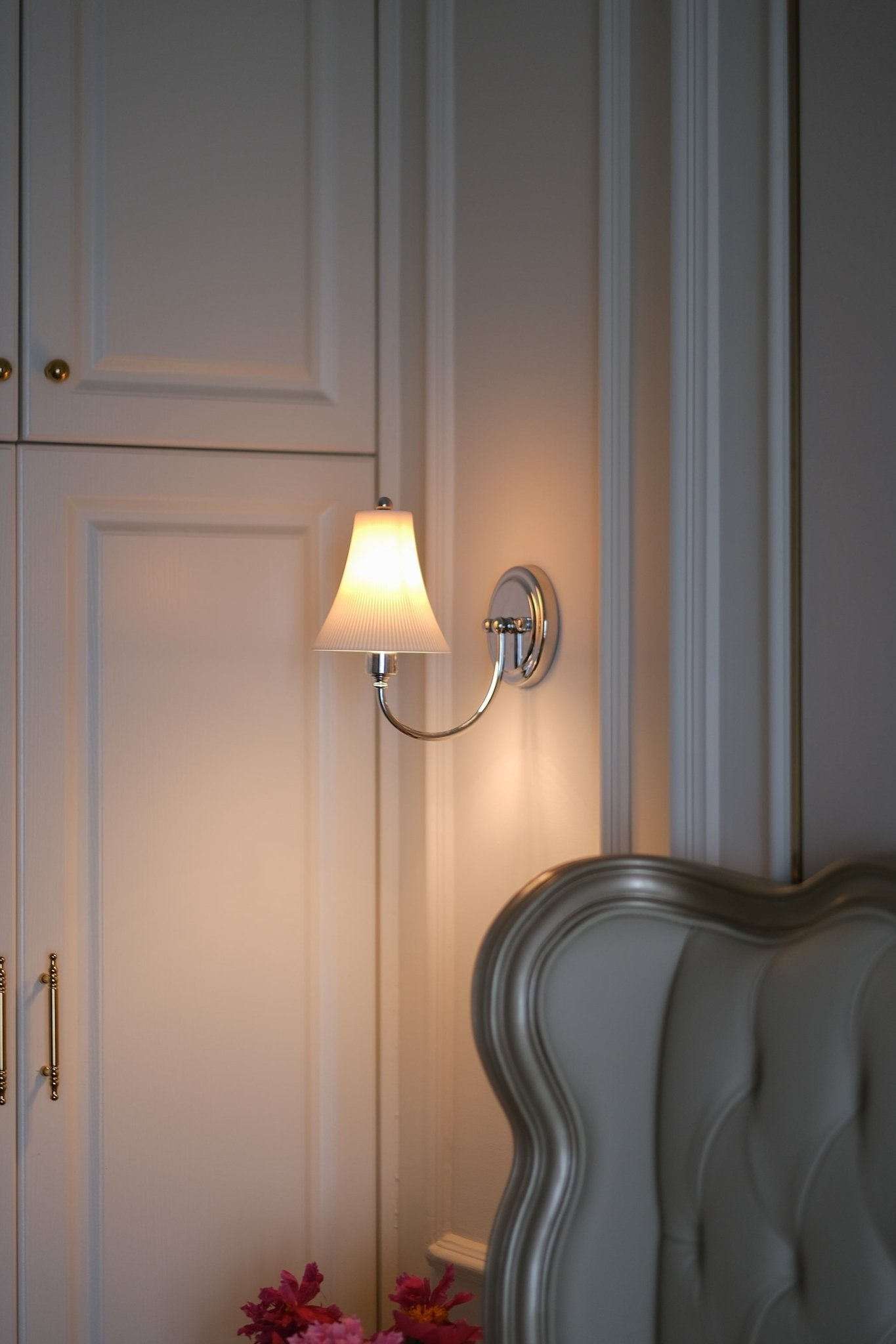 Slim Waist Wall Sconce-Neutral Decor