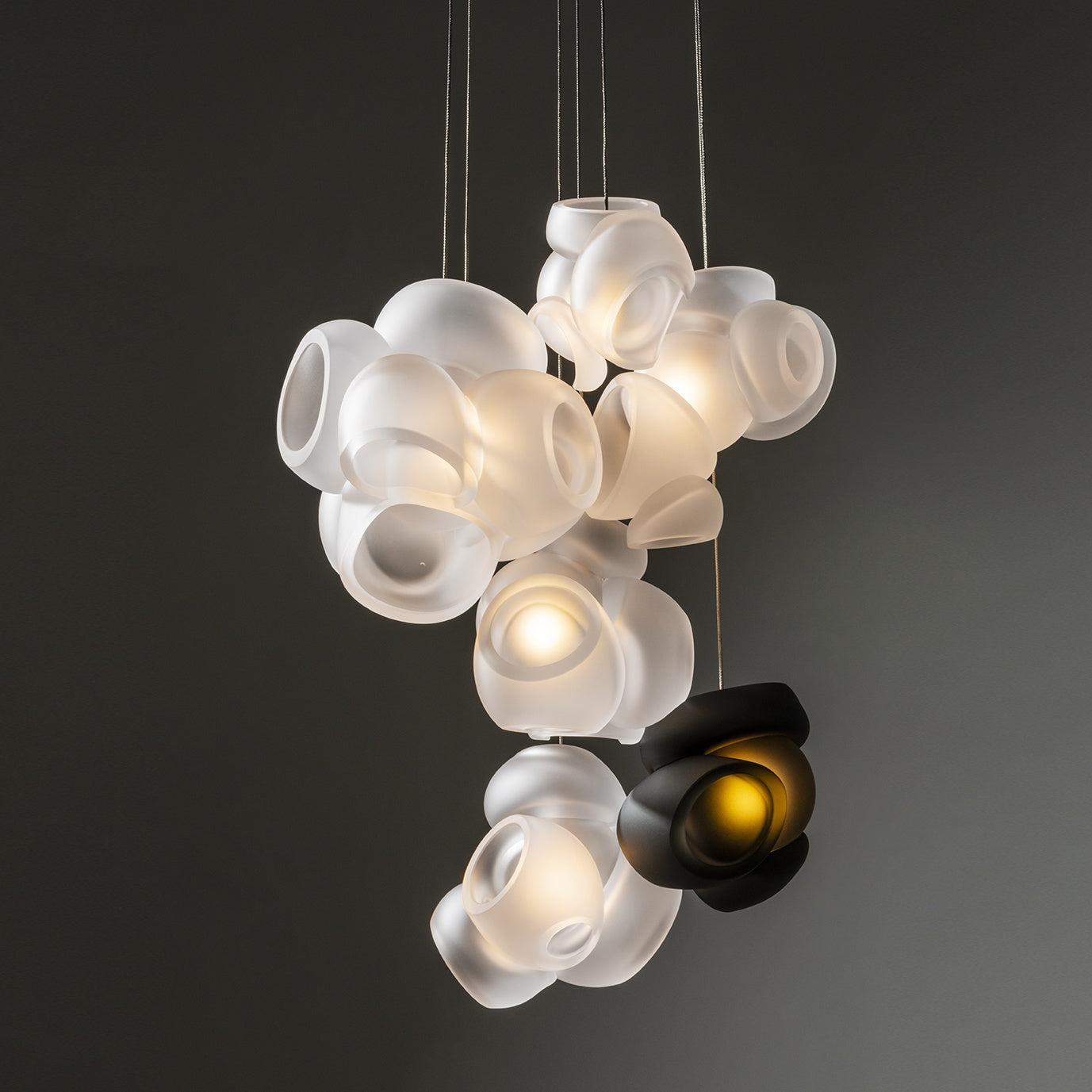 Ushaor Pendant Light
