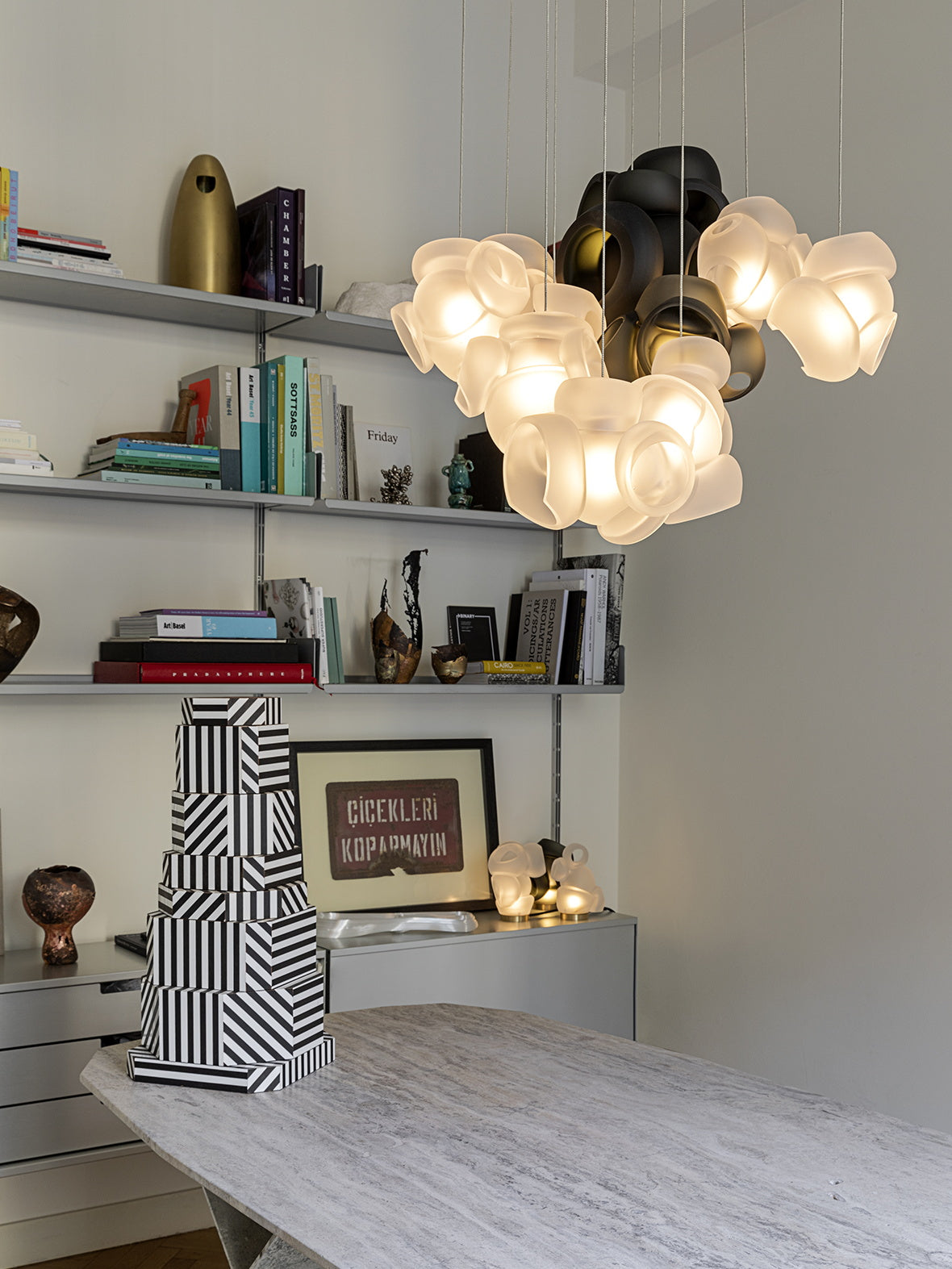 Ushaor Pendant Light