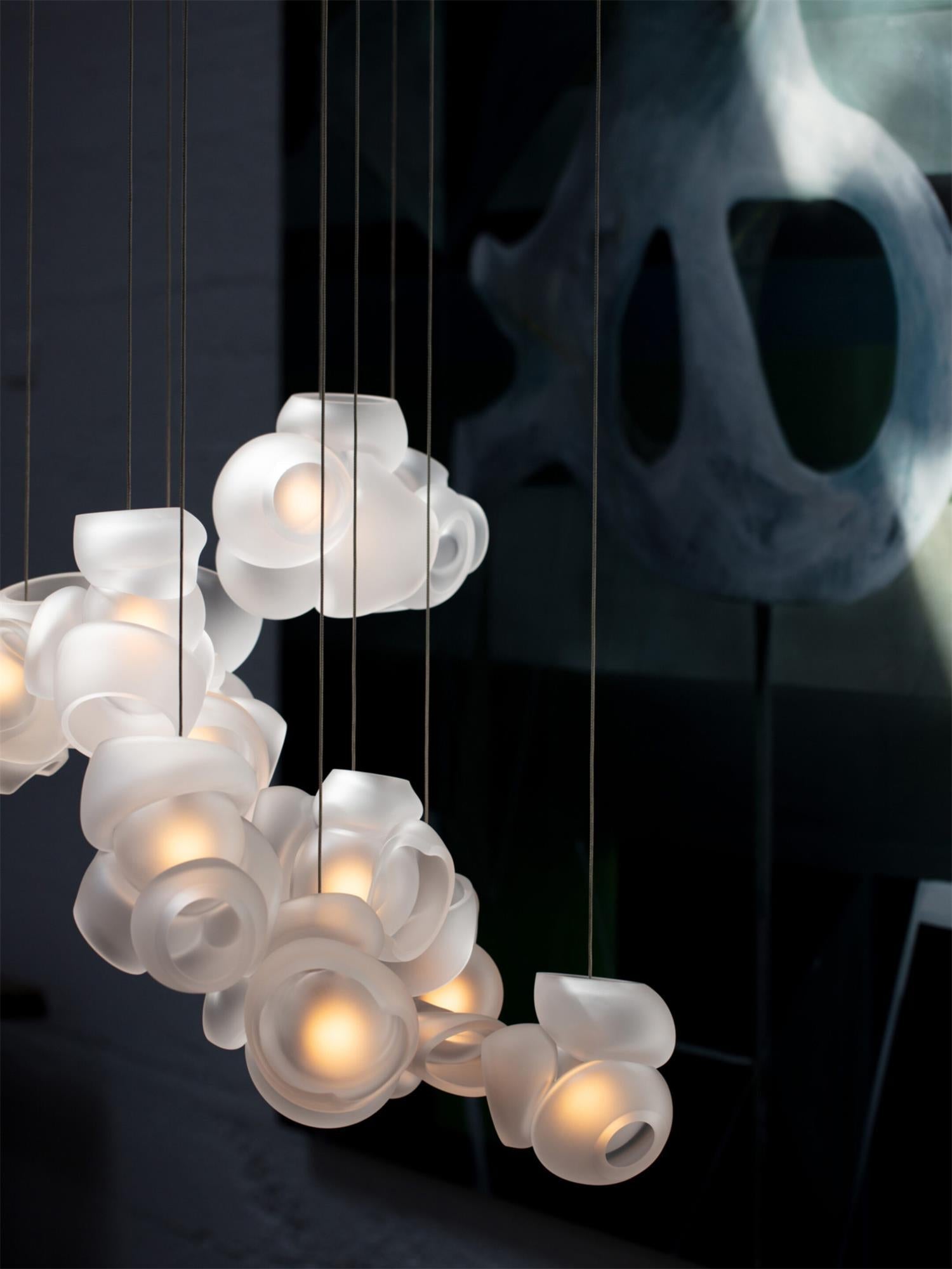 Ushaor Pendant Light