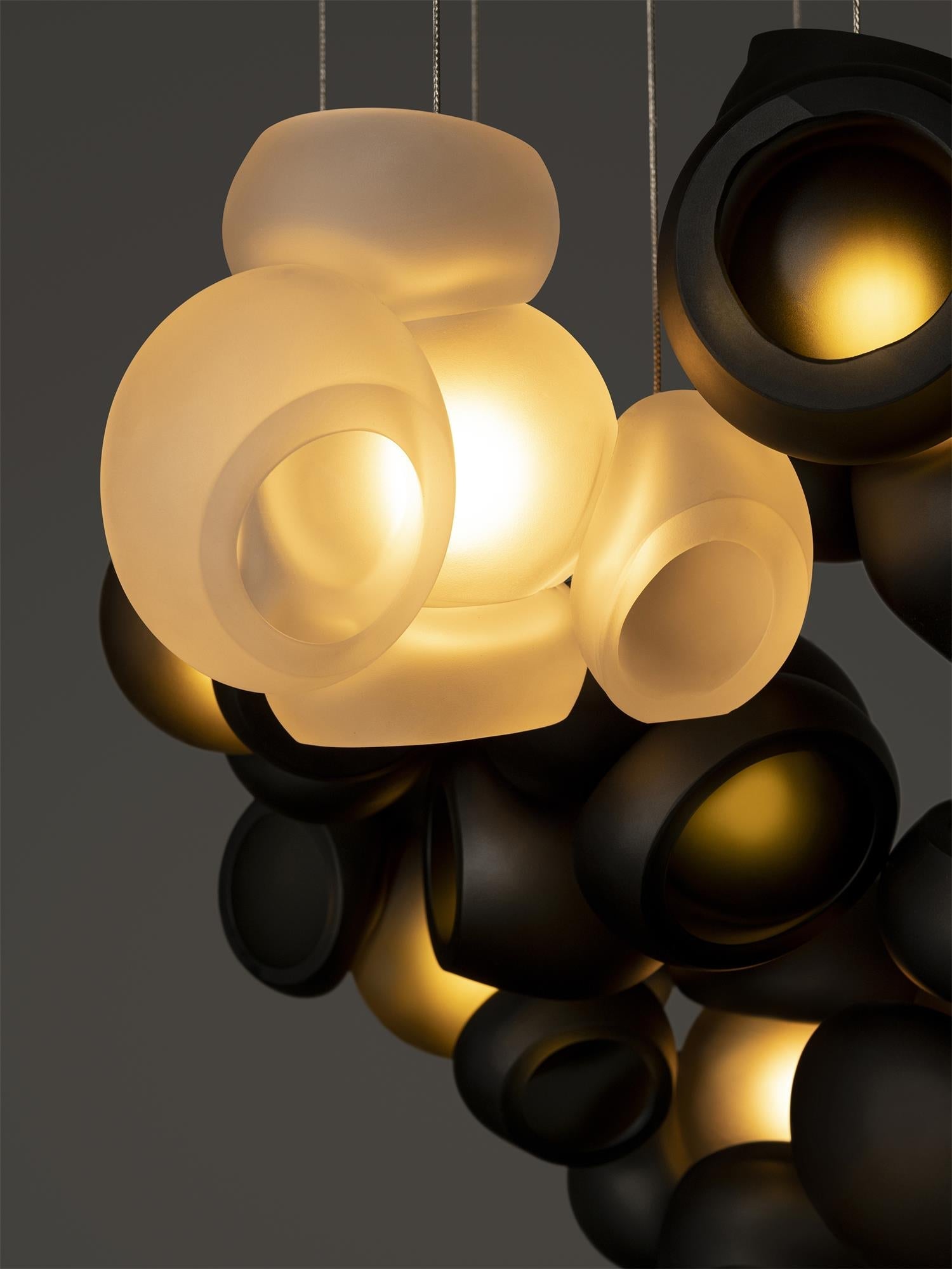 Ushaor Pendant Light