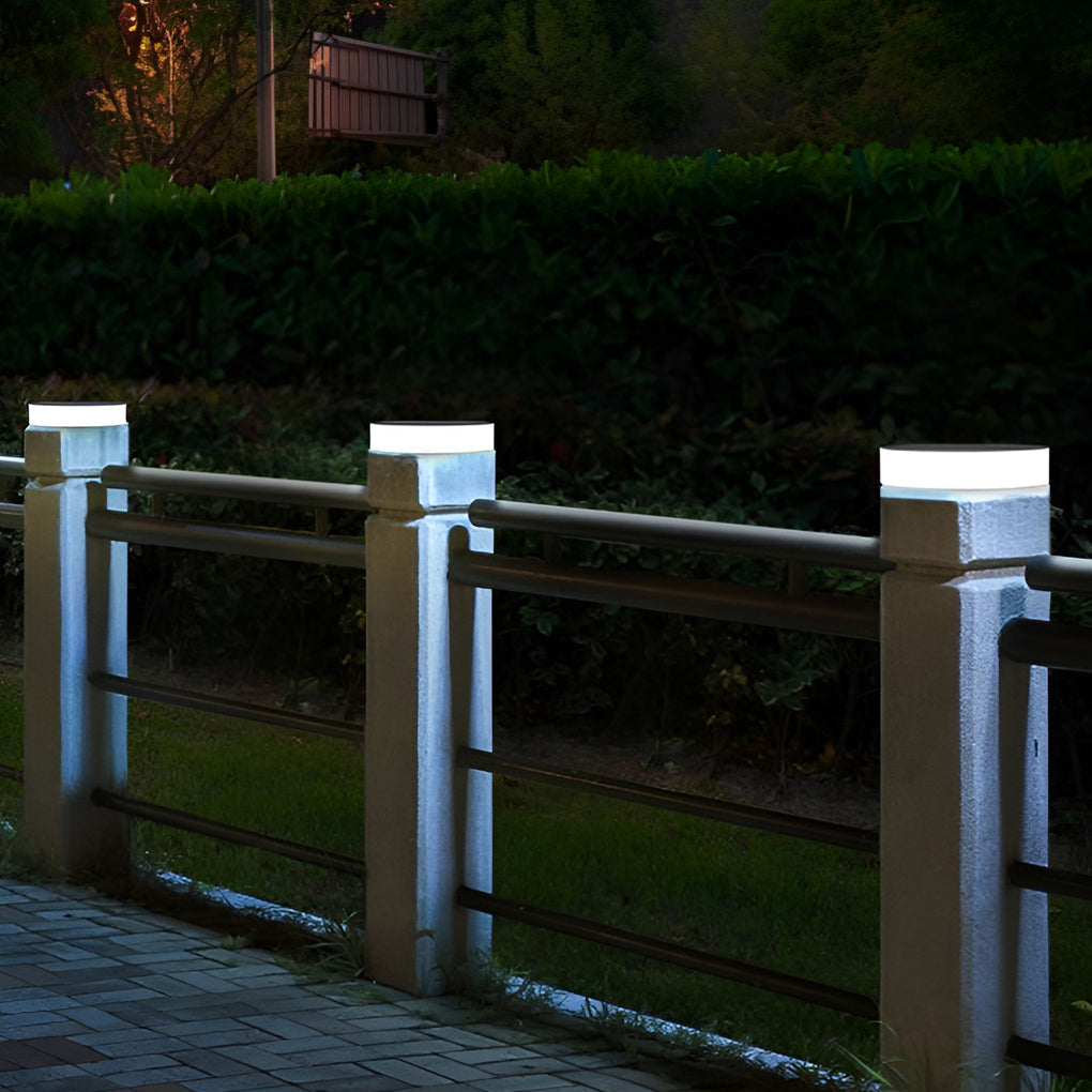 Imogene Seamless Disk Elegant LED PC Outdoor Light