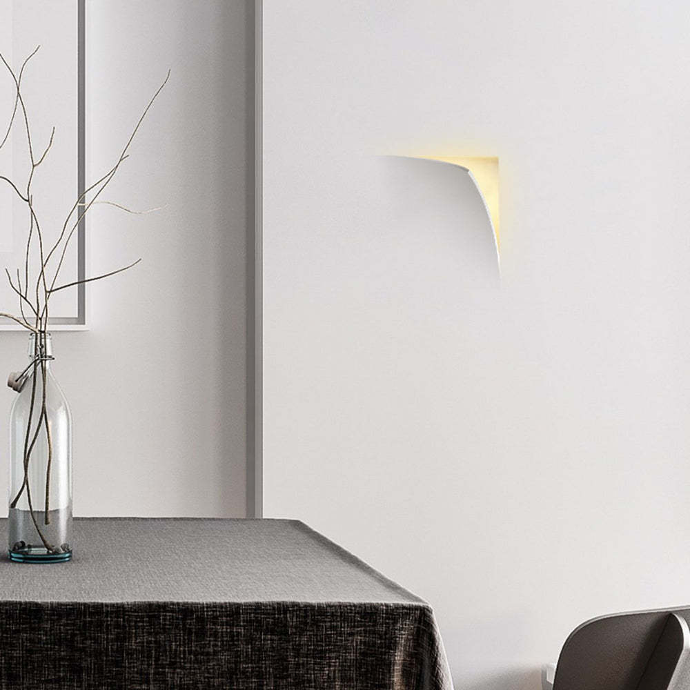 Aria Modern Recessed Metal/Plaster LED Wall Lamp, White - Neutral Decor