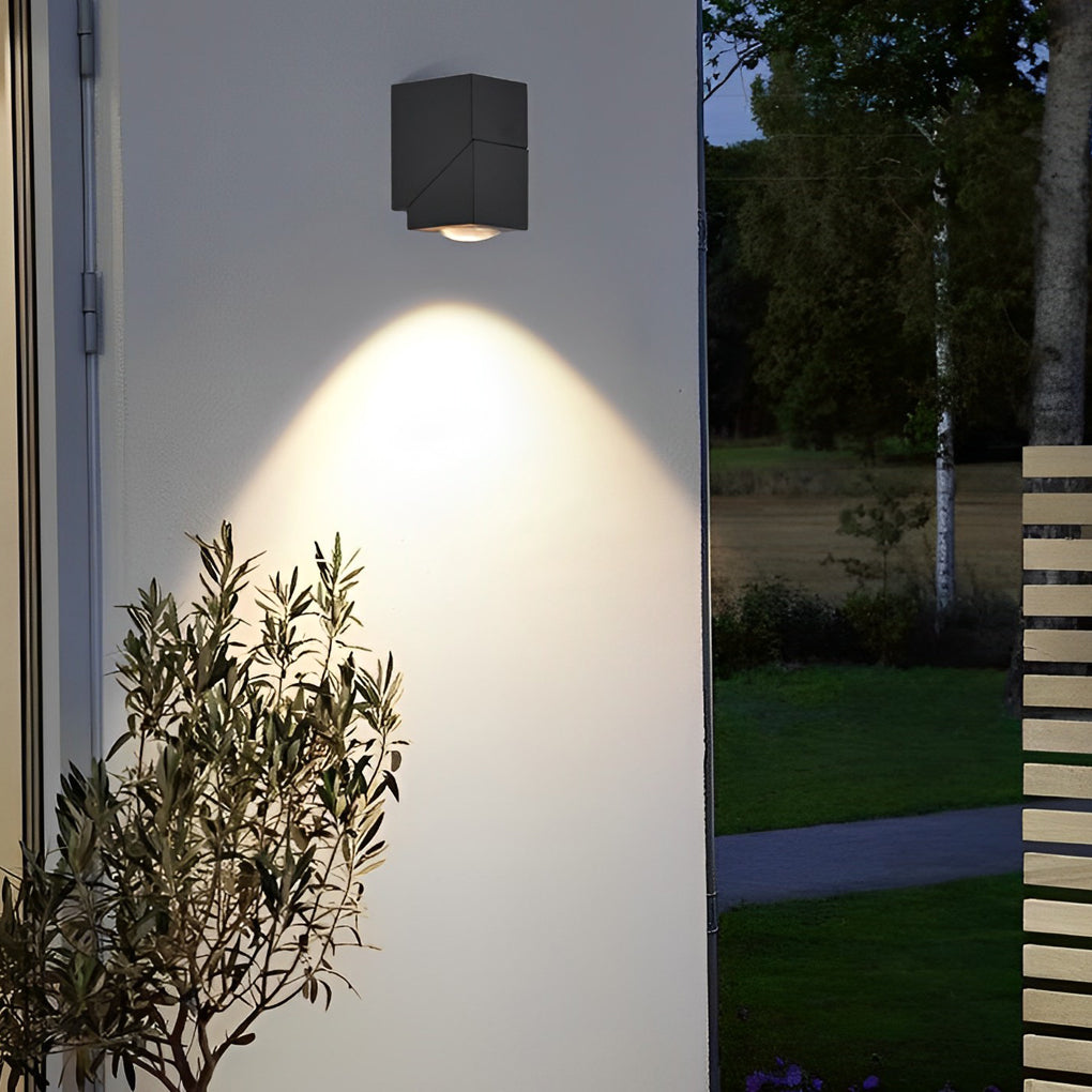 Priilla Motion Sensor Outdoor Wall Lamp