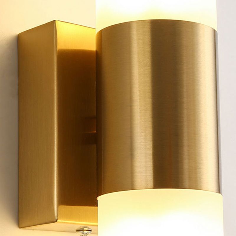 Arisha Modern Double Headed Metal Glass Vanity Wall Lamp, Black/Gold - Neutral Decor