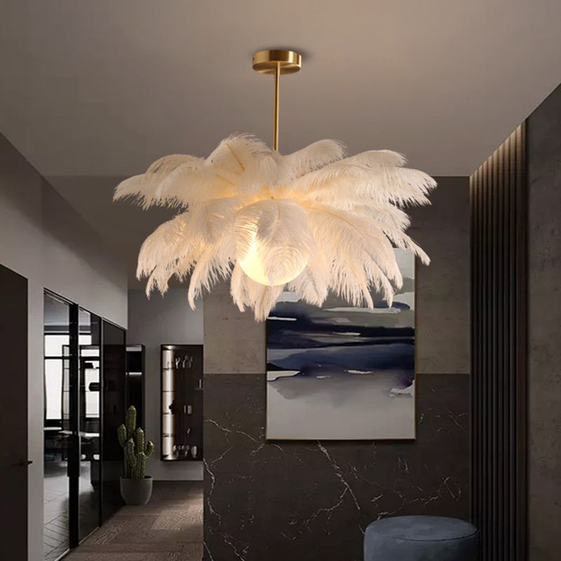 O'Moore Ostrich Contemporary Elegant Feather Chandelier, White - Neutral Decor