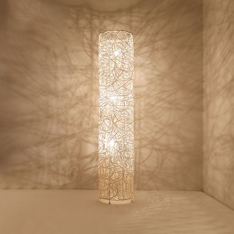 Ritta Retro Vase Wood Rattan Floor Lamp, White/Brown - Neutral Decor