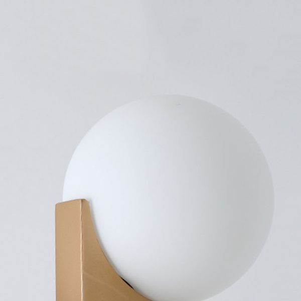 Salgado Minimalist Gold Floor Lamp, Metal, Living room - Neutral Decor