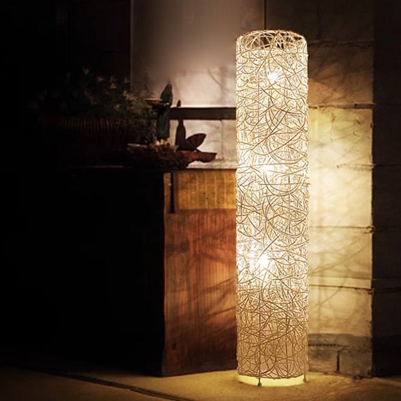 Ritta Retro Vase Wood Rattan Floor Lamp, White/Brown - Neutral Decor