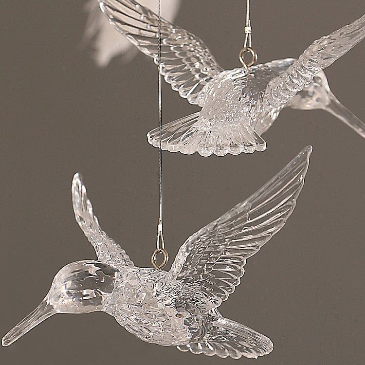 O'Moore Ostrich Contemporary Elegant Feather Chandelier, White - Neutral Decor