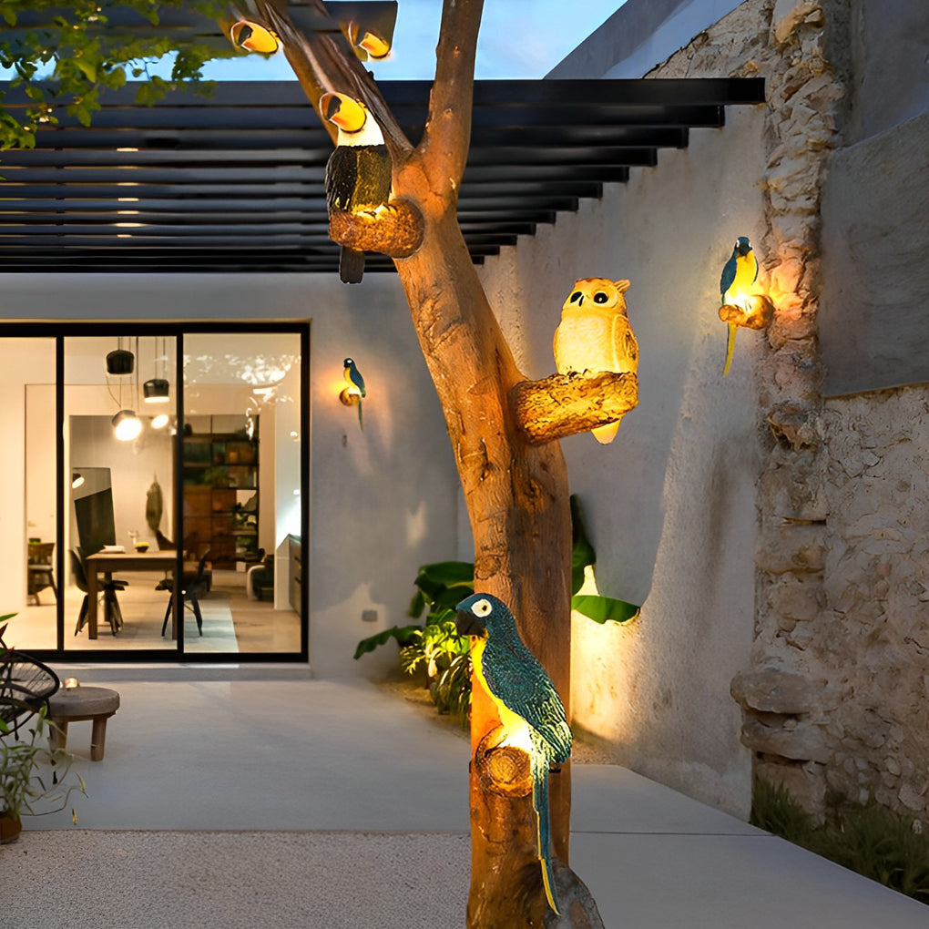 Michael Simulation Animal Parrot LED Resin Outdoor Lights