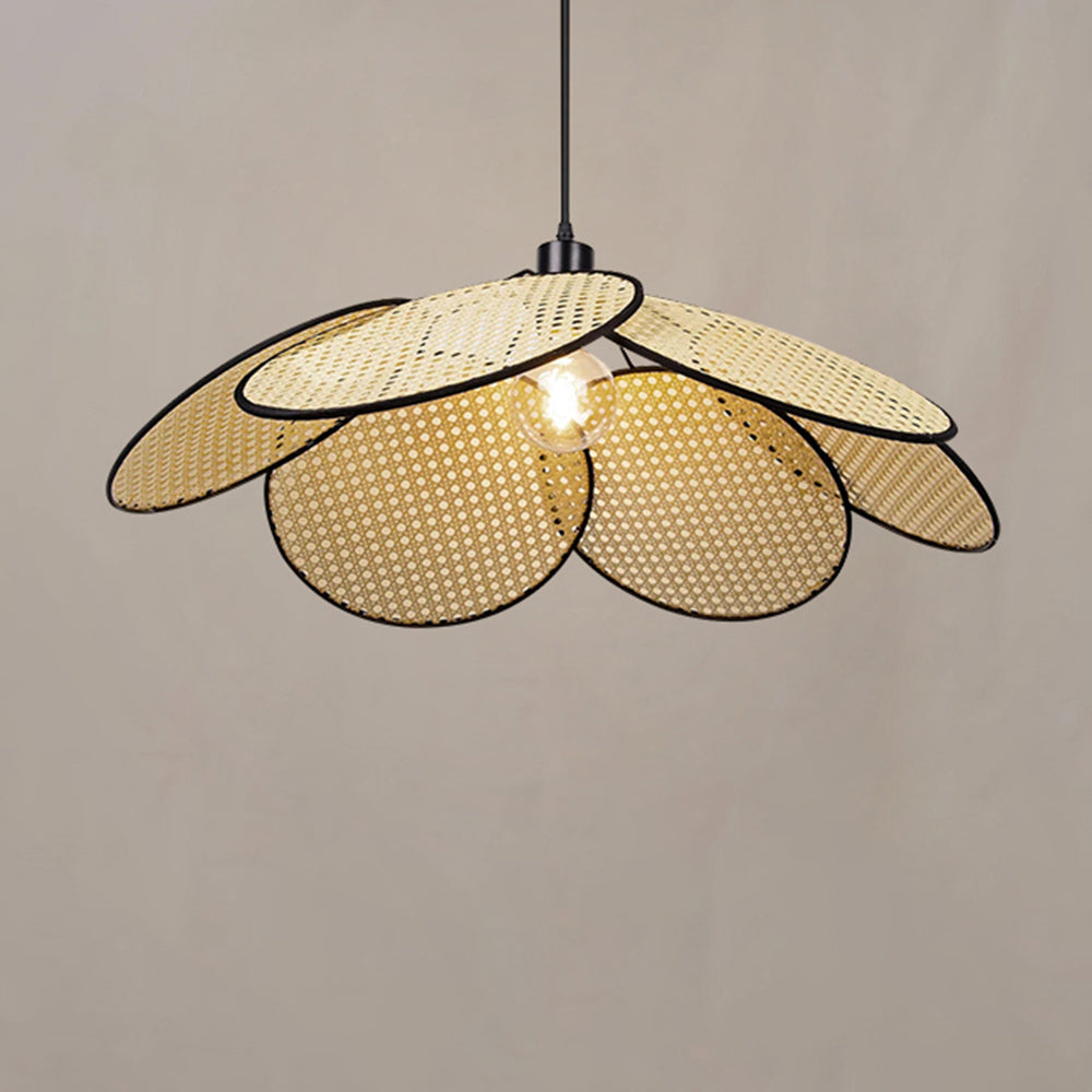 Ritta Willow weave Wabi Sabi Rattan Pendant Light, Black/White - Neutral Decor