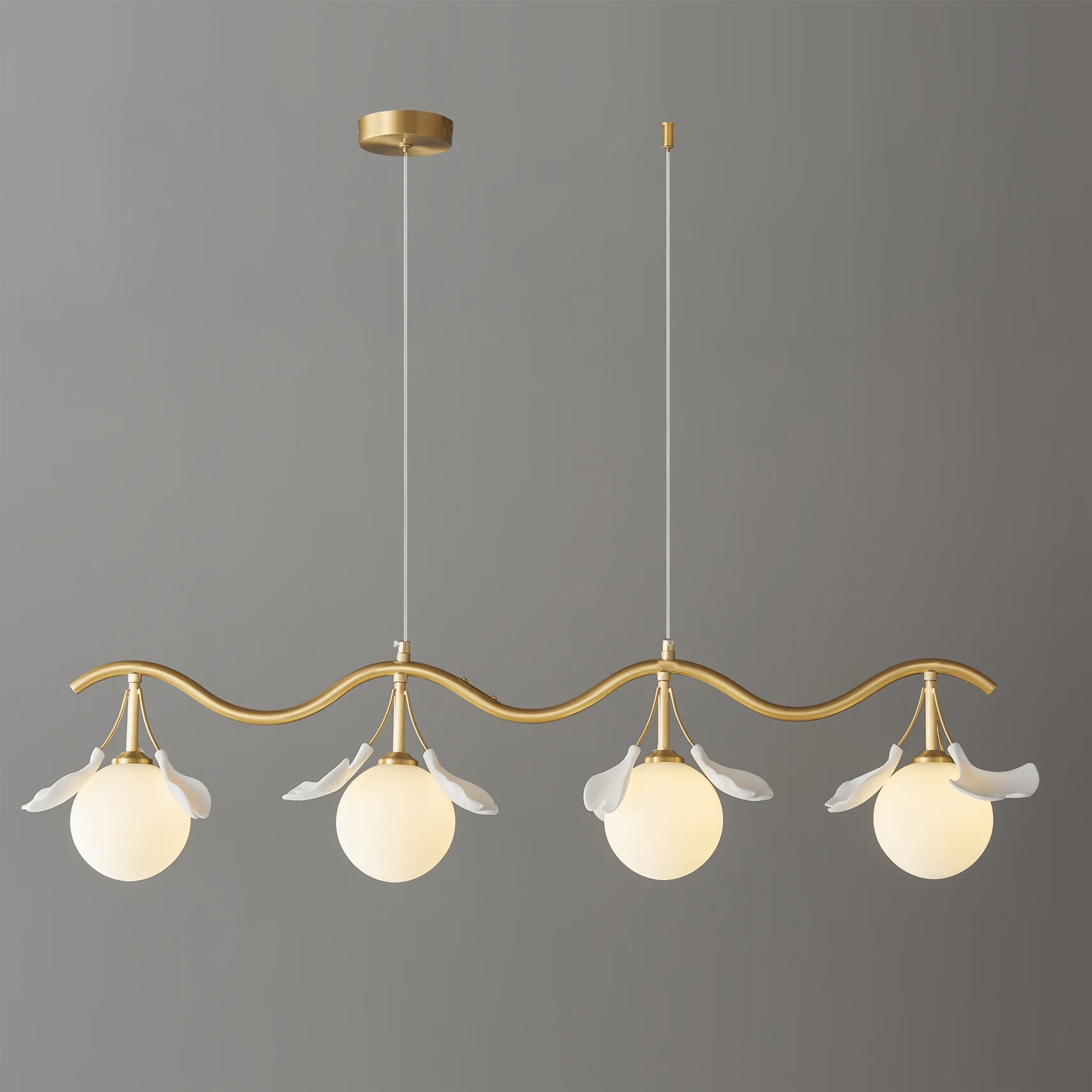 Hunell Floral Brass Chandelier-Neutral Decor
