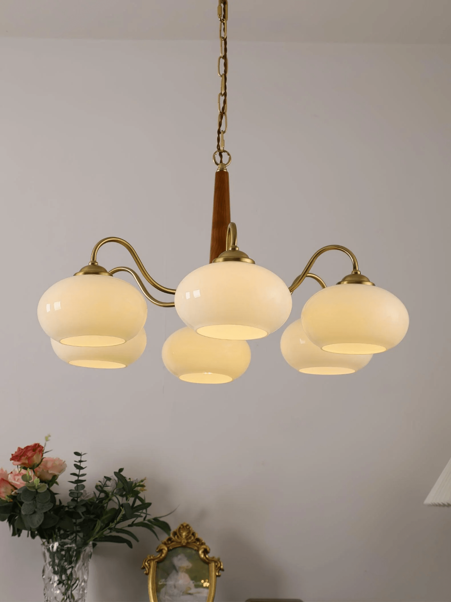 Hali Pendant Lamp Persimmon Brass Glass Elegant-Neutral Decor