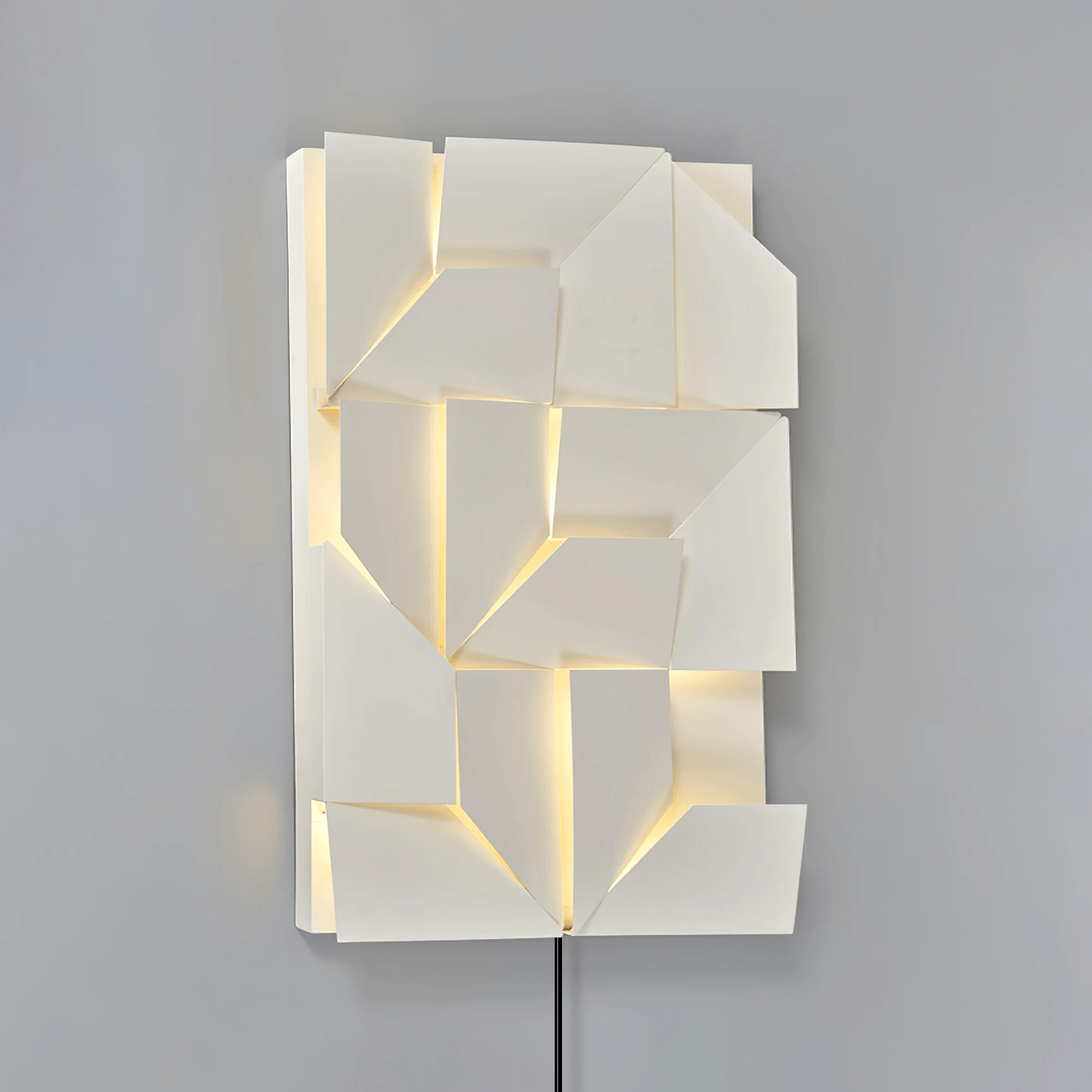 Arthaen Shadows Grand Sconce Wall lamp-Neutral Decor