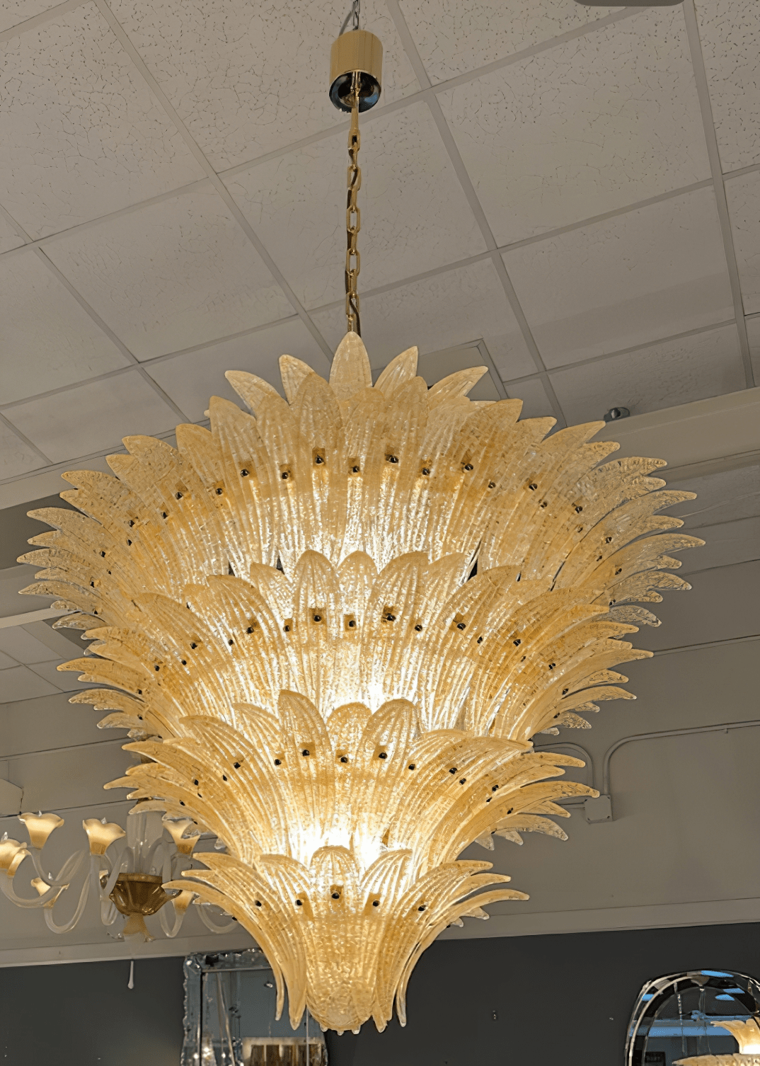Tevenq Chandelier Murano Glass Palmette Leaf Tiered-Neutral Decor