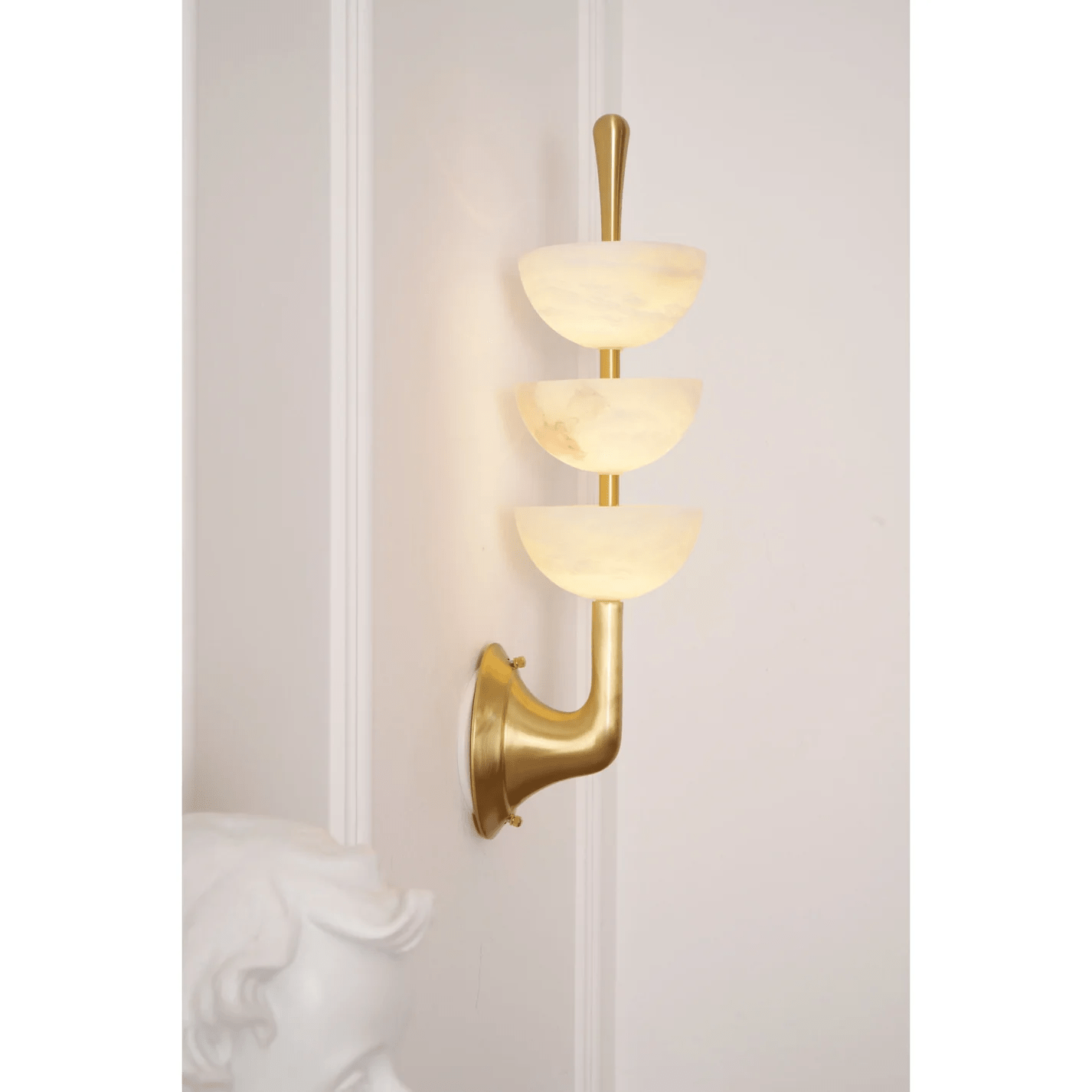 Ulmiraris Alabaster Wall Light-Neutral Decor