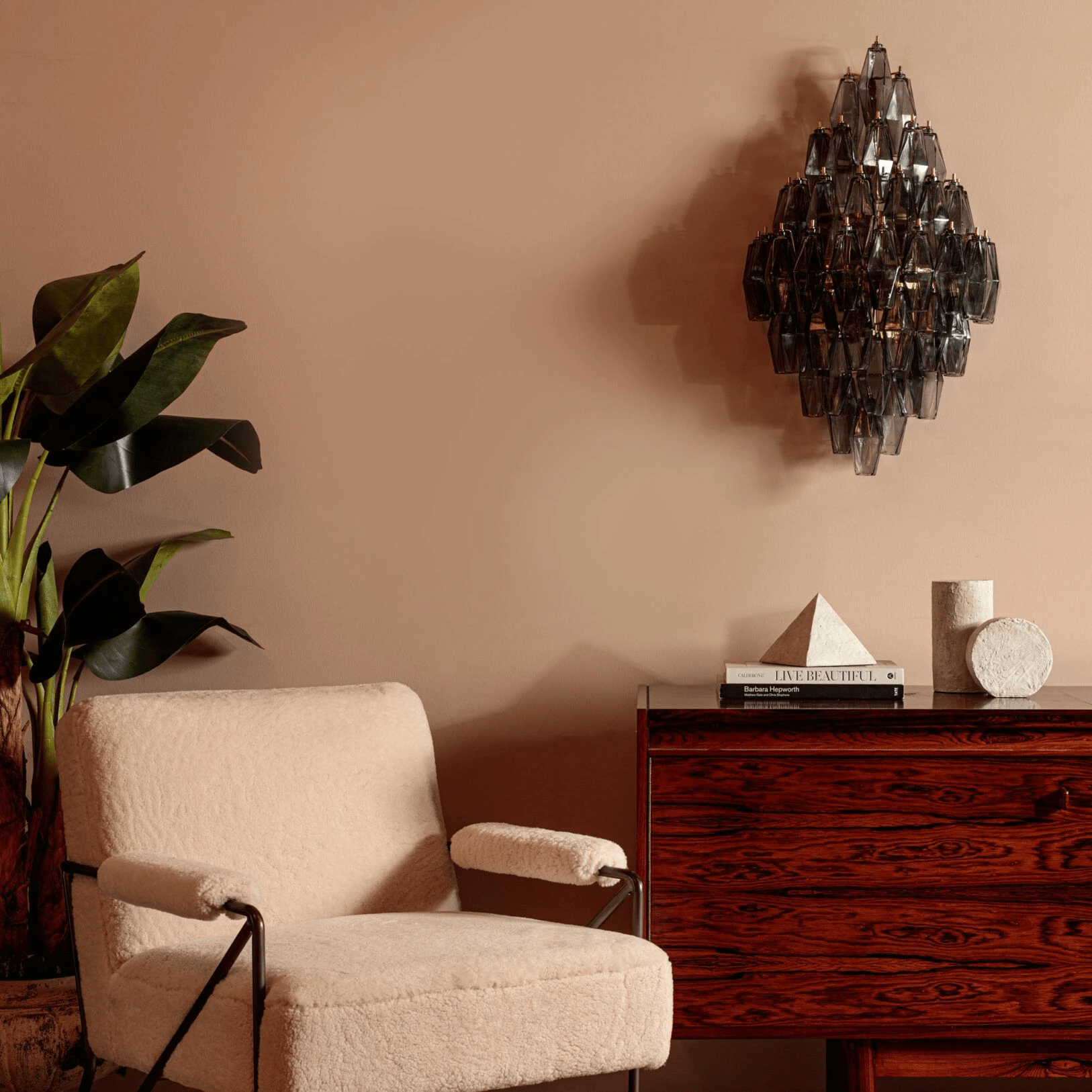 Aurora Wall Light Amber Diamond Polyhedron Vintage-Neutral Decor