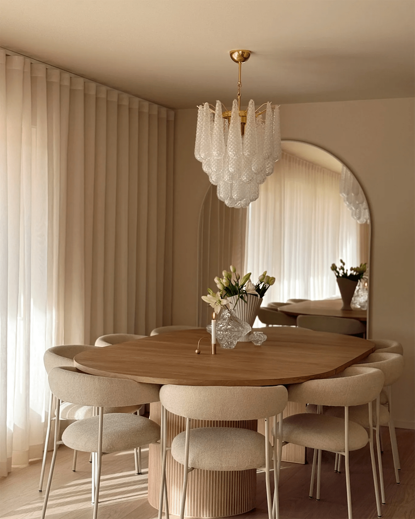 Aurora Chandelier Murano Glass Drops Frosted Teardrop-Neutral Decor