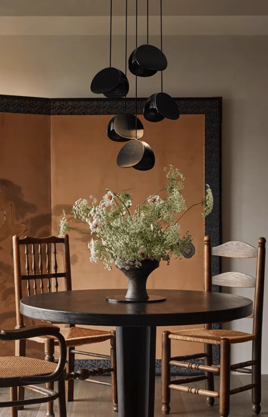 Tavro Minimalist Wood Pendant Light-Neutral Decor