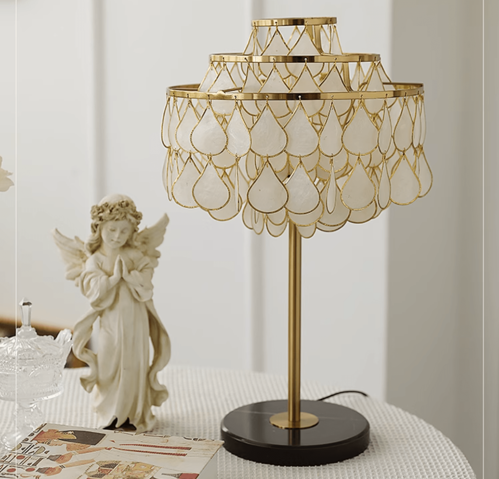 Jacob Luxury Table Lamp-Neutral Decor