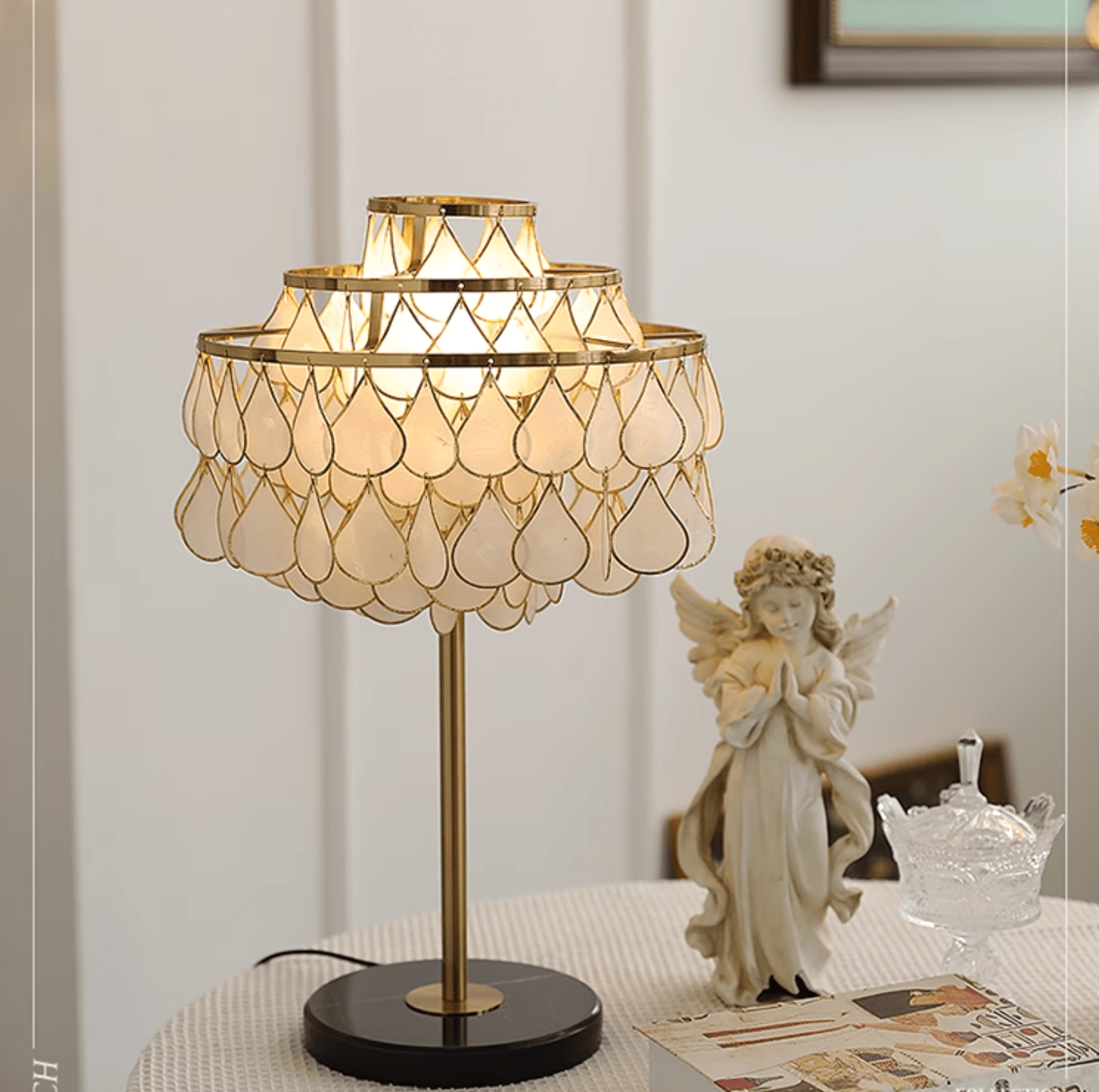 Jacob Luxury Table Lamp-Neutral Decor