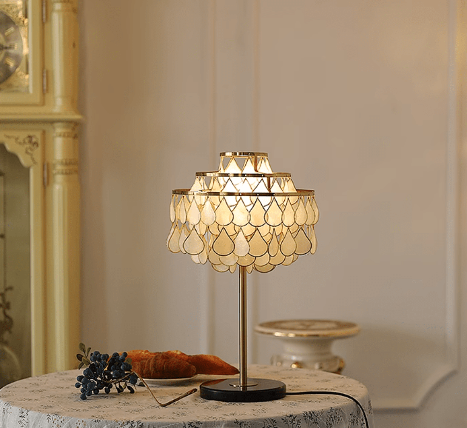 Jacob Luxury Table Lamp-Neutral Decor