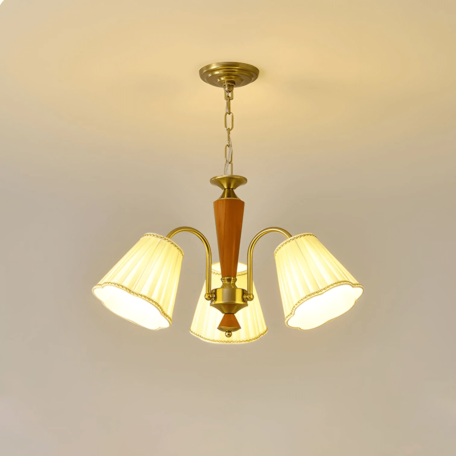 Elijh Vintage Chandelier-Neutral Decor