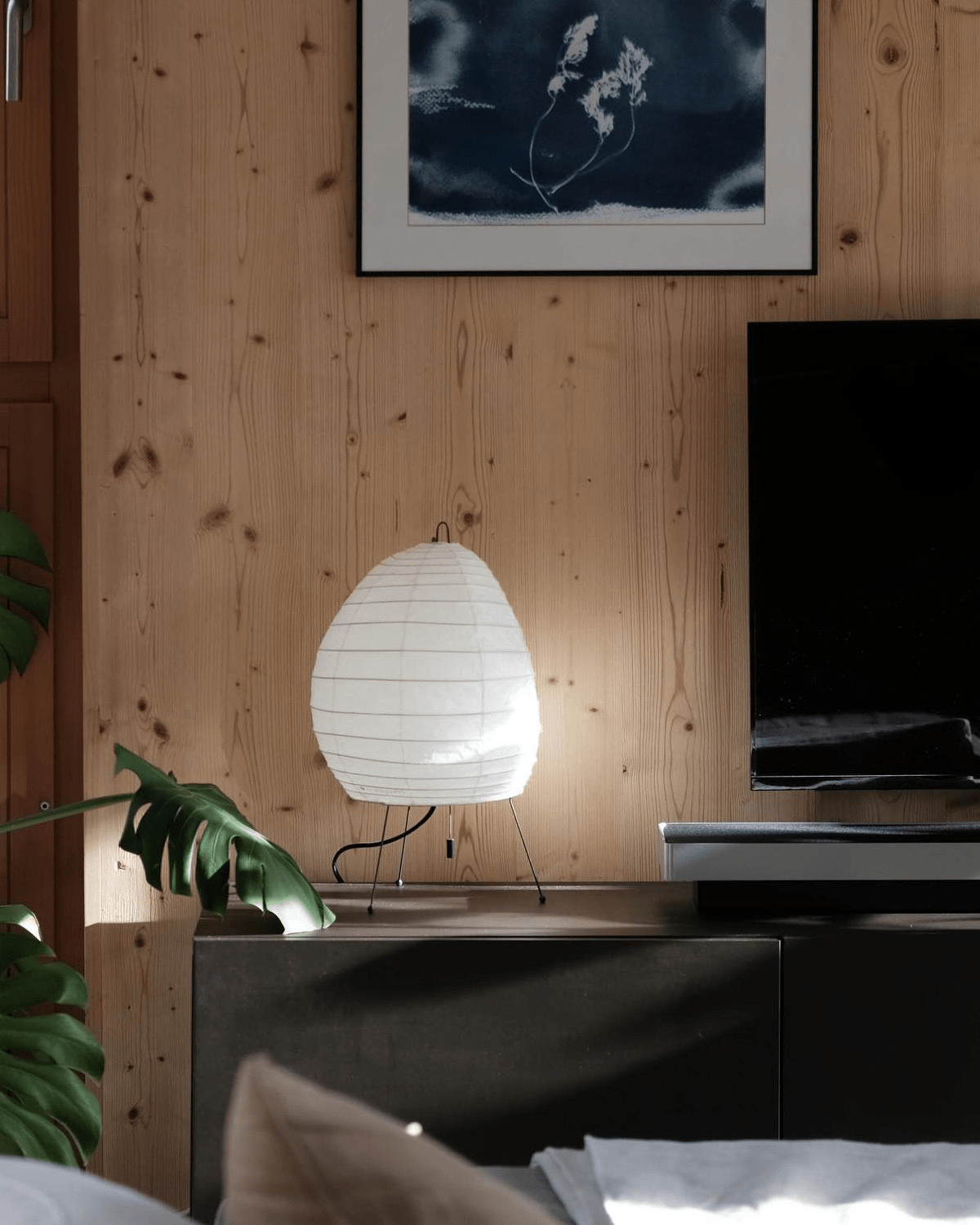 Elaris Modern Rice Paper Table Lamp-Neutral Decor
