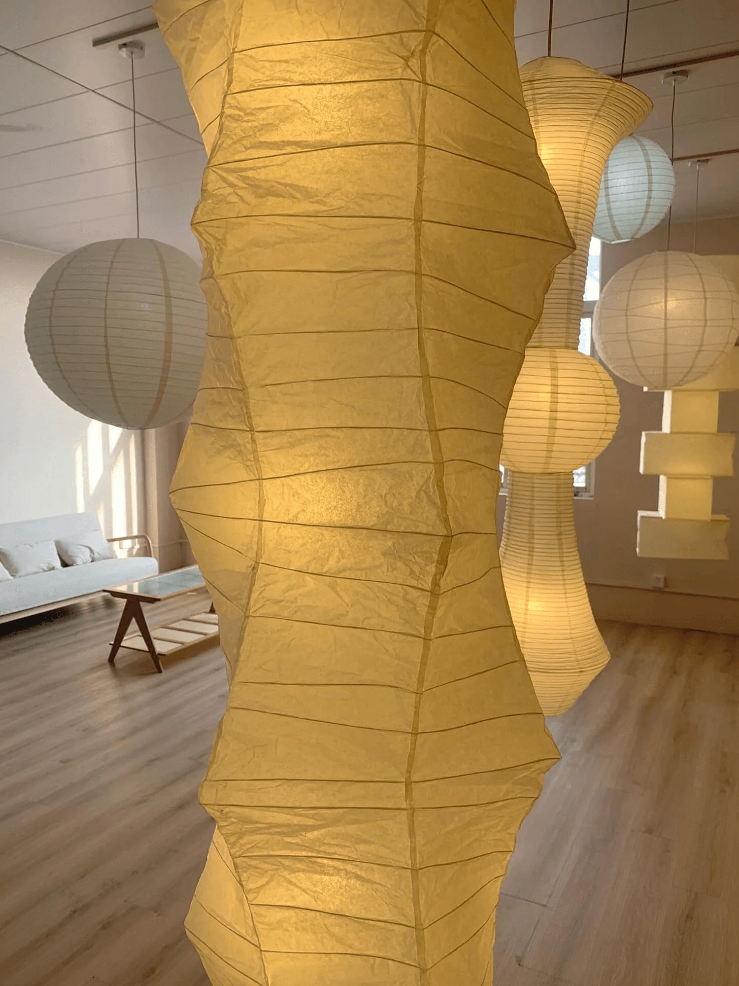 Lydia Modern Paper Pendant Light-Neutral Decor