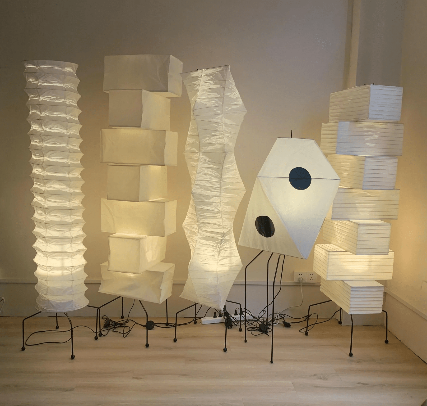 Clara Minimalist Rice Paper Floor Lamp-Neutral Decor
