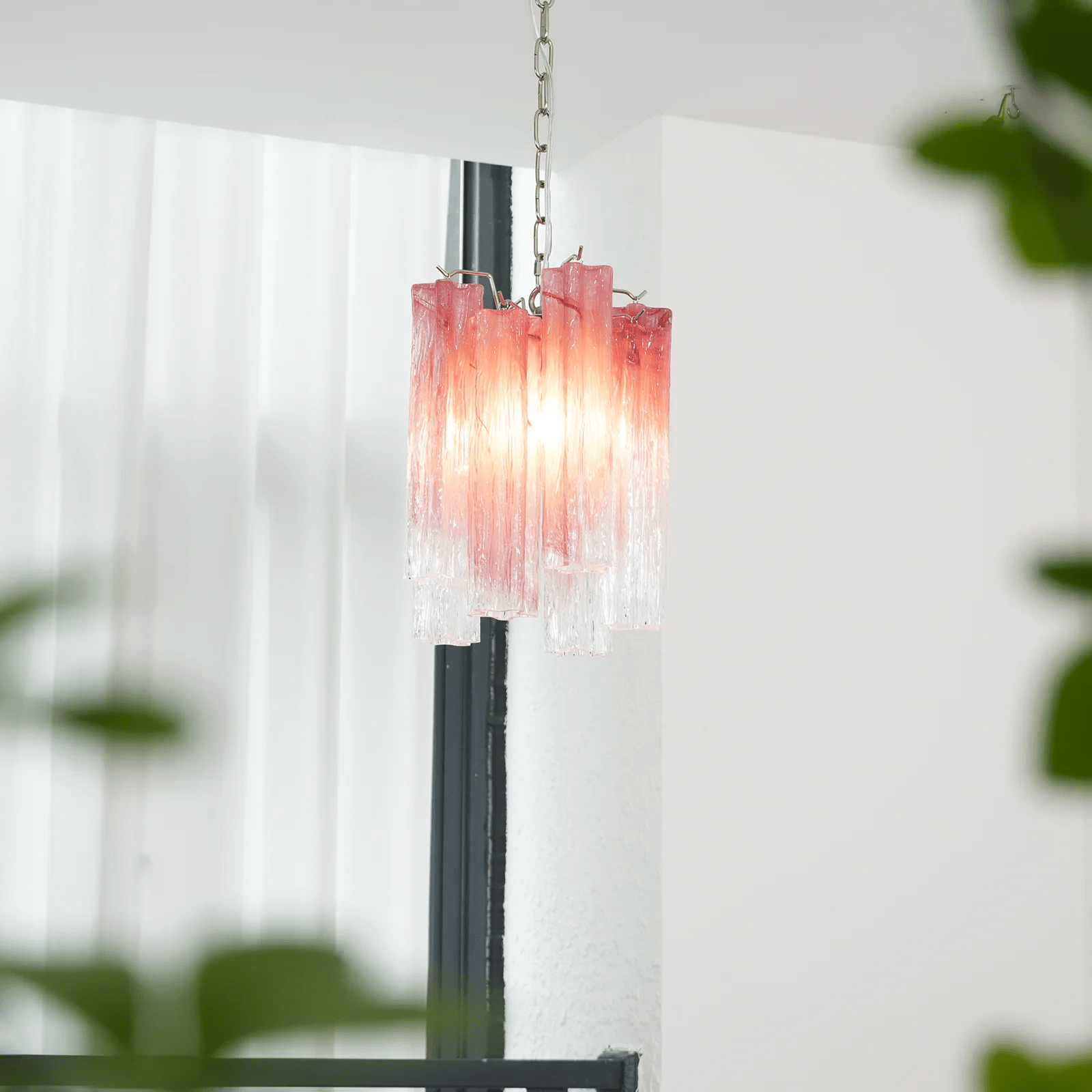 Aurora Chandelier Pink Gradient Murano Glass-Neutral Decor