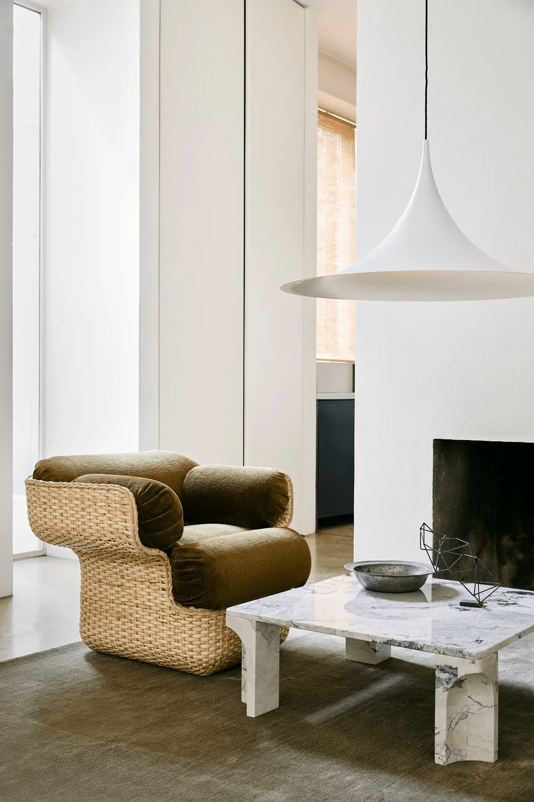 Nirixy Steel Sculptural Pendant Light-Neutral Decor