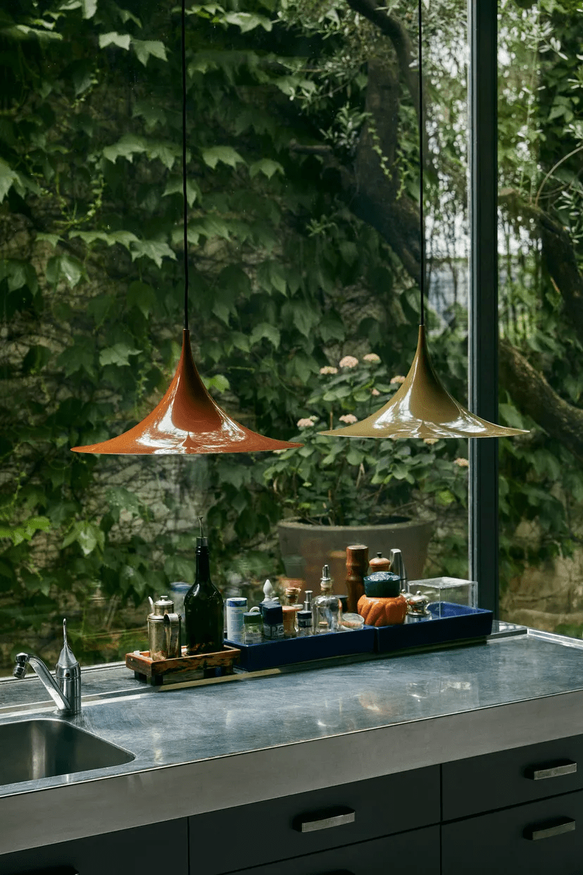 Nirixy Steel Sculptural Pendant Light-Neutral Decor