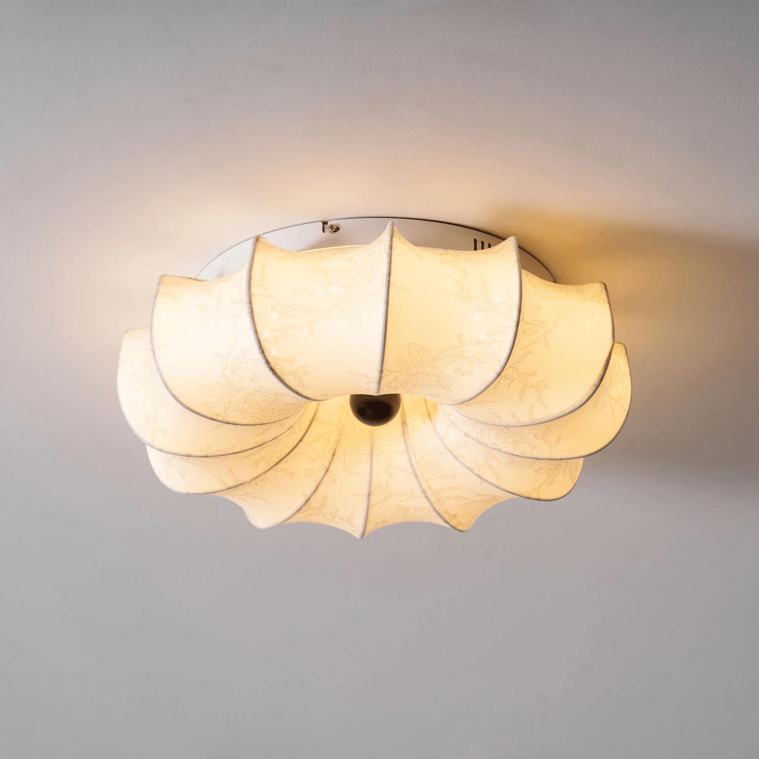 Vivaria Premium Nordic Art Wood Fabric Ceiling Light-Neutral Decor