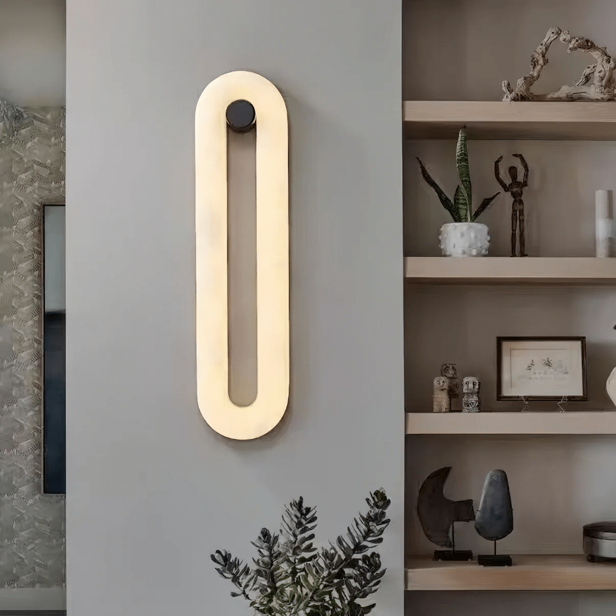 Soren Modern Alabaster Wall Light-Neutral Decor