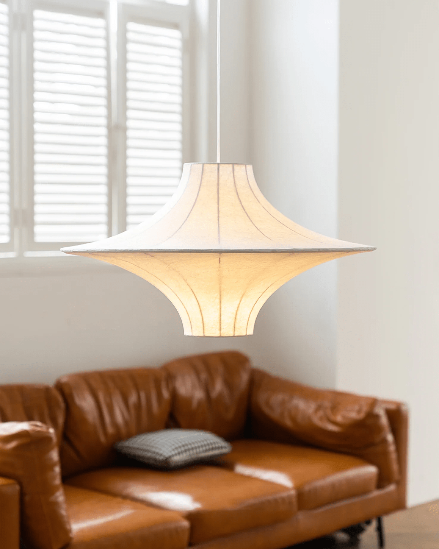Thomas Modern Pendant Light-Neutral Decor