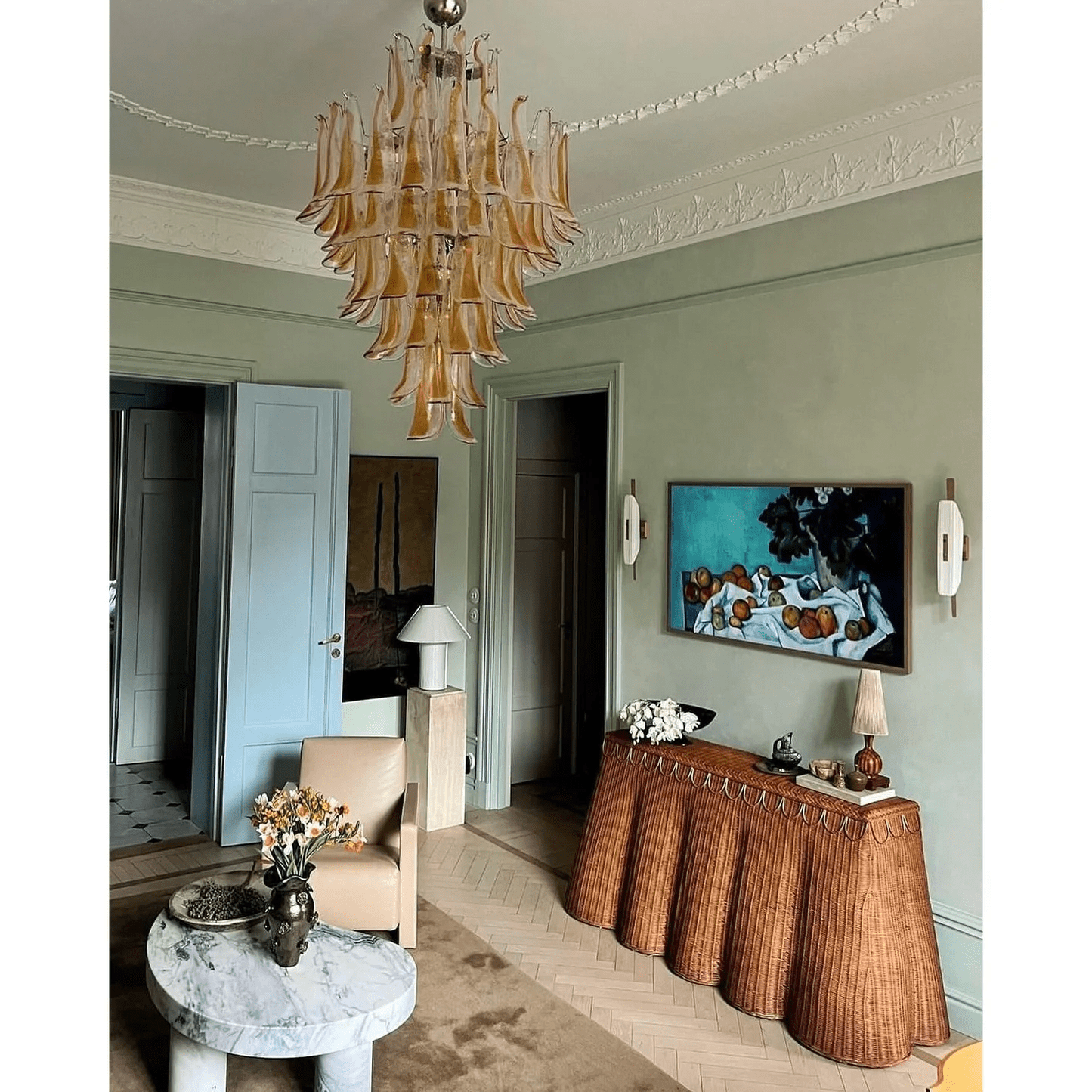 Tessa Glass Petals Pendant Lamp-Neutral Decor