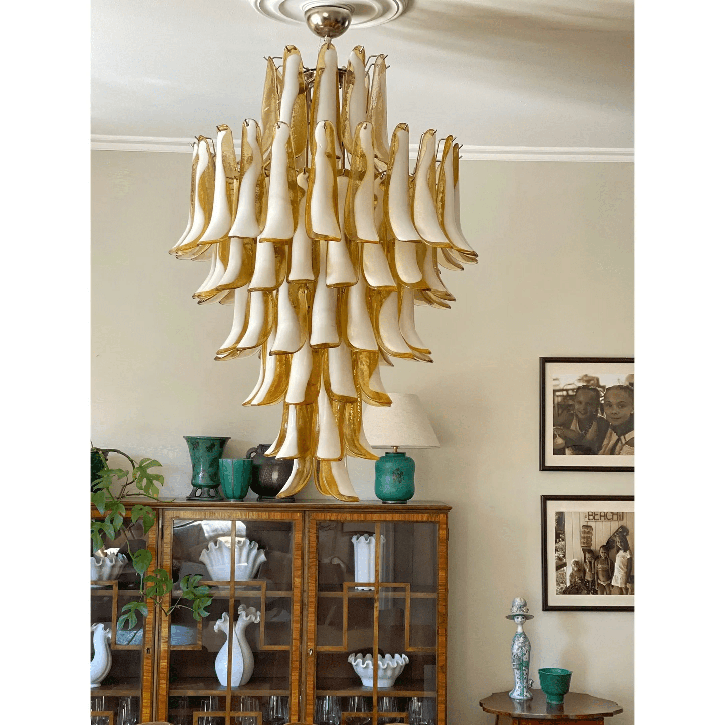 Tessa Glass Petals Pendant Lamp-Neutral Decor