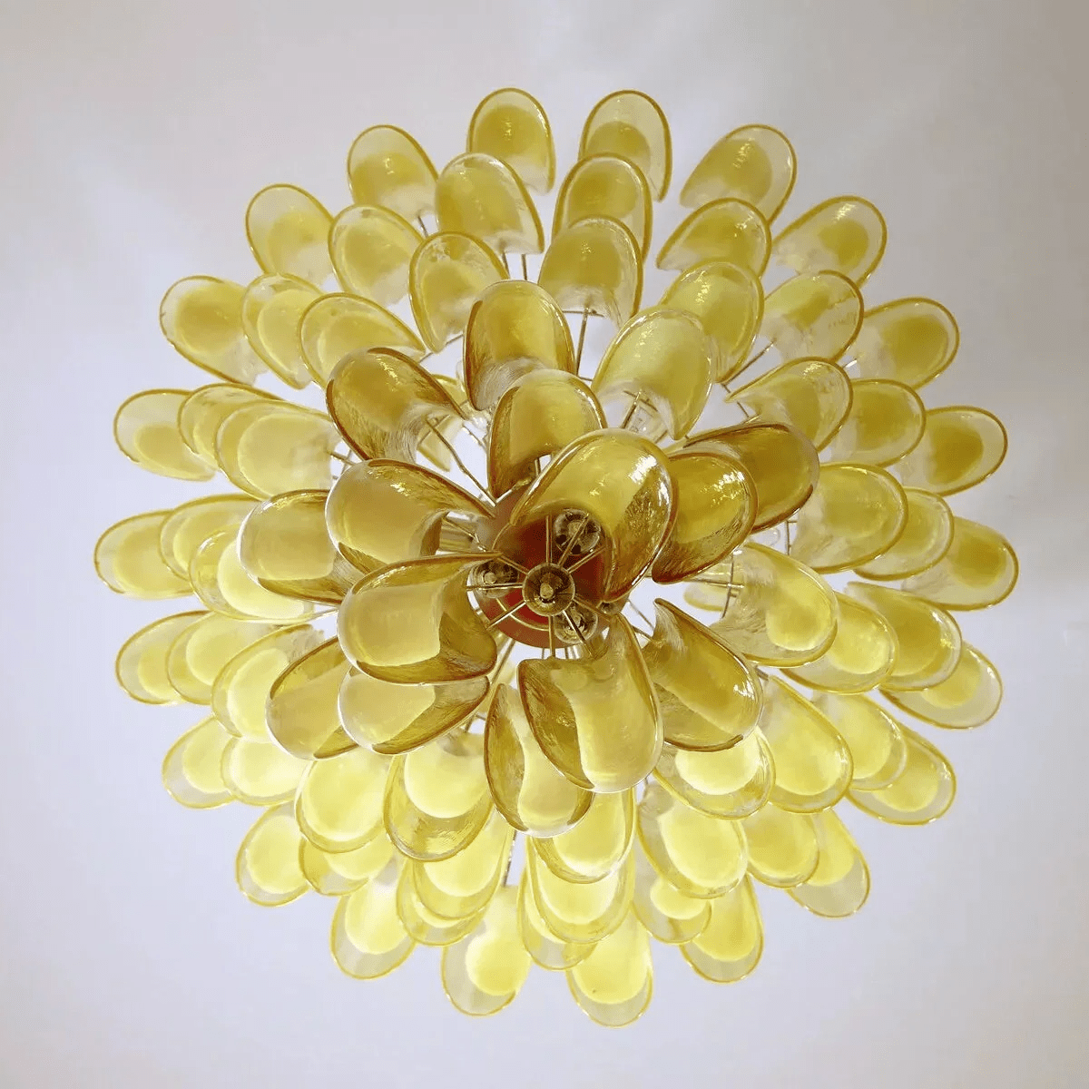Tessa Glass Petals Pendant Lamp-Neutral Decor